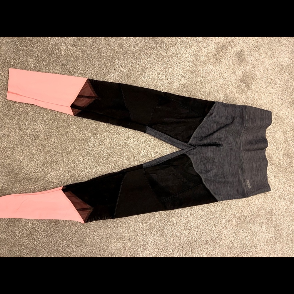 Victoria’s Secret leggings